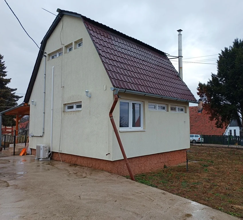 Eladó családi ház Erdőkertesen