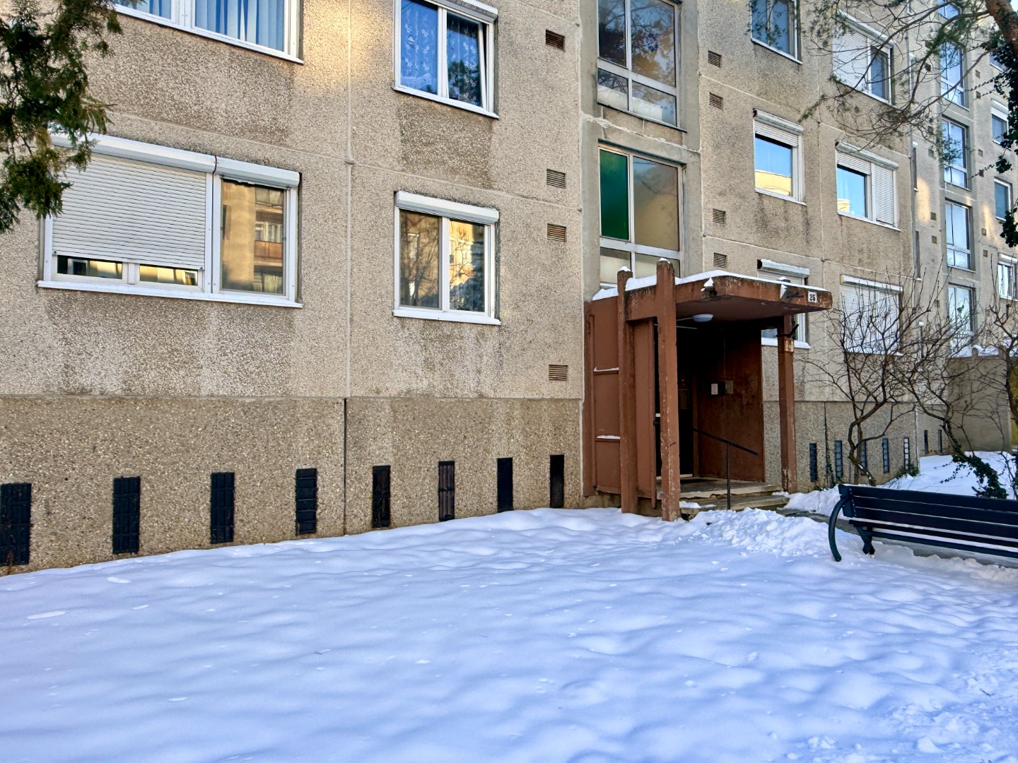 Eladó panel lakás Oroszlányon - Kép 20