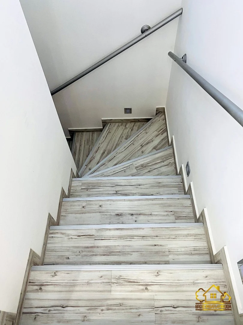 Eladó üzlet iroda / üzlet / kereskedelmi / szolgáltató Halászteleken - Kép 8