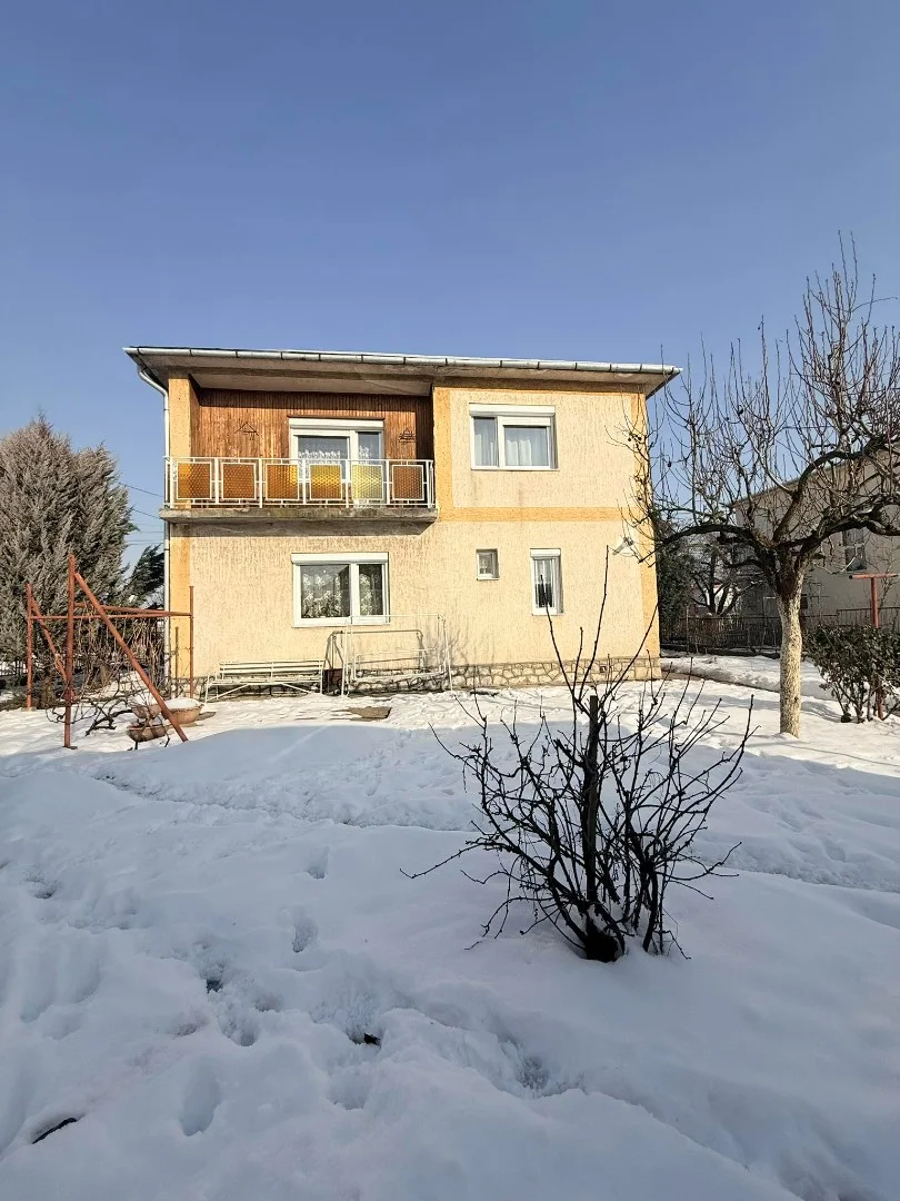 Eladó családi ház Kazincbarcikan - Kép 5