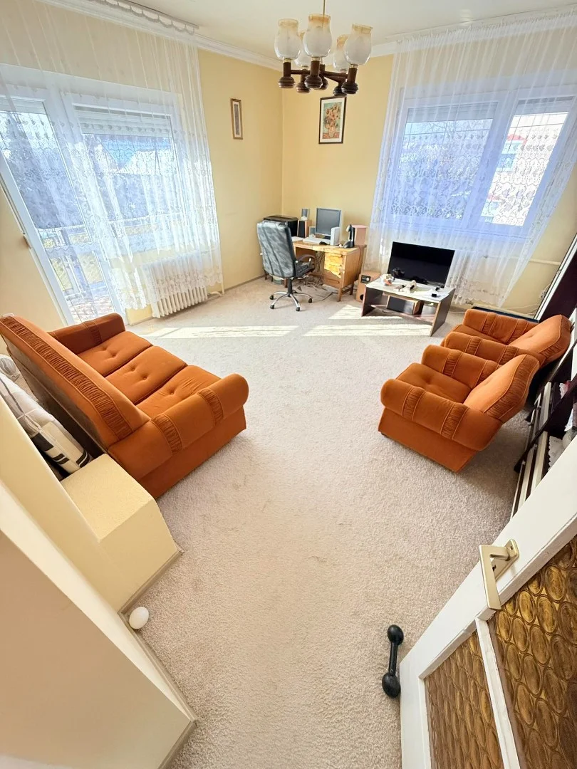 Eladó családi ház Kazincbarcikan - Kép 12