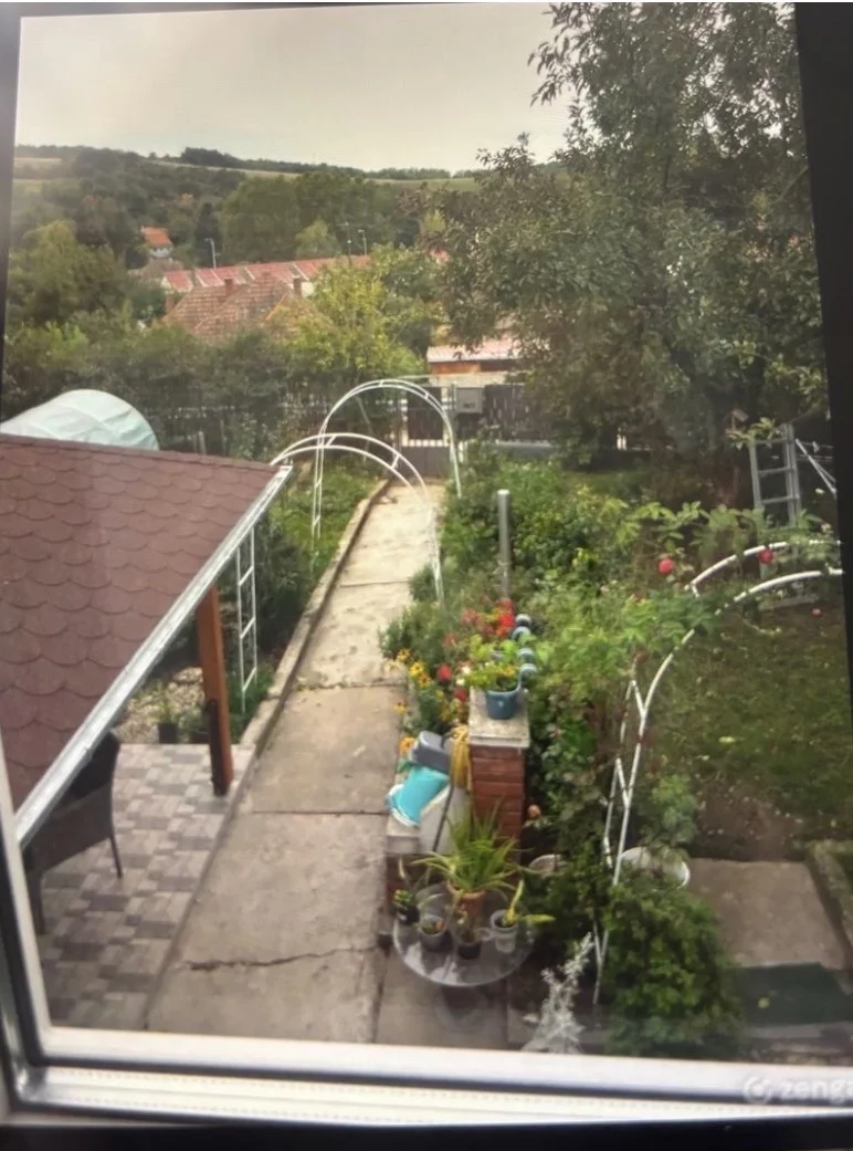 Eladó családi ház Ajkan - Kép 8