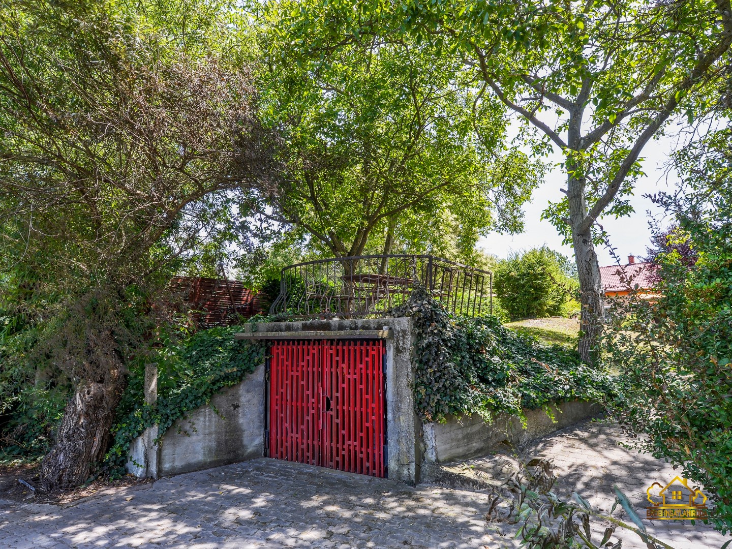 Eladó családi ház Majosházan - Kép 19