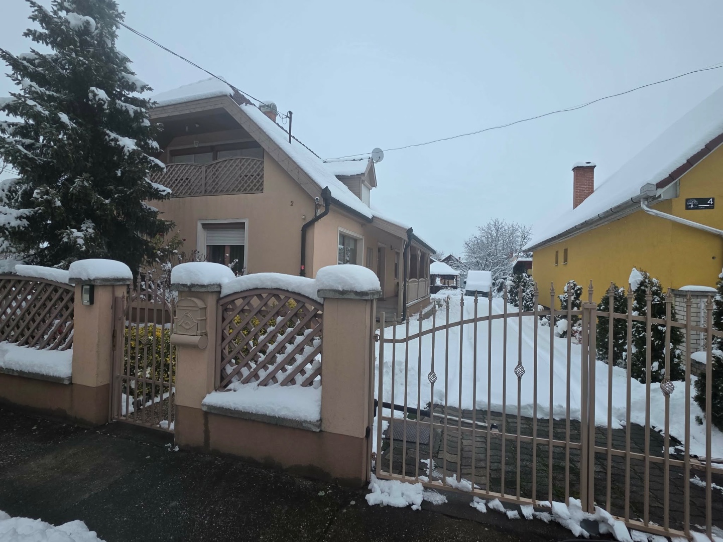 Eladó családi ház Jászberényen