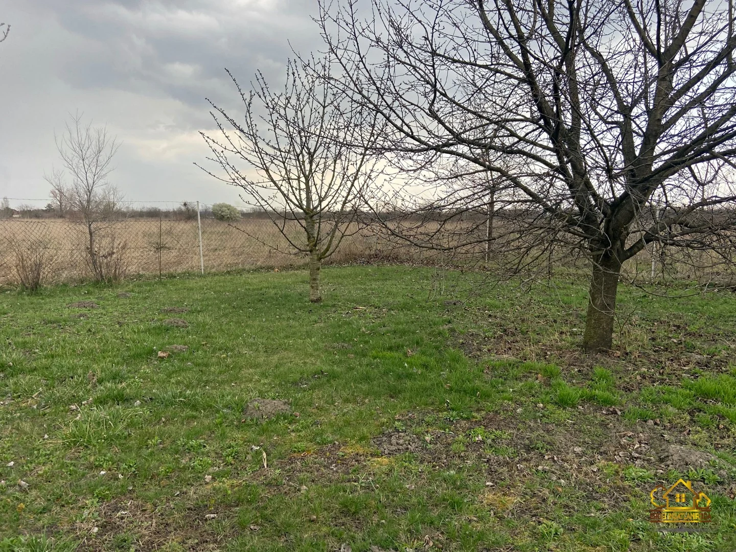 Eladó önálló nyaraló nyaraló / üdülő Szigetszentmiklóson - Kép 18