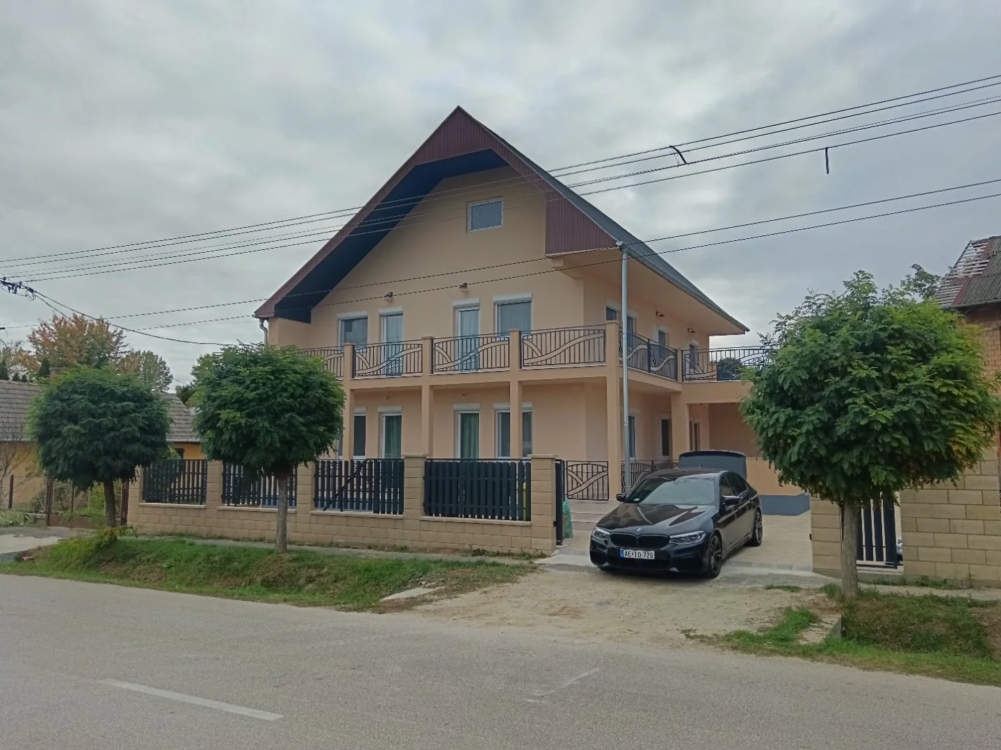 Eladó tégla lakás Balatonbogláron