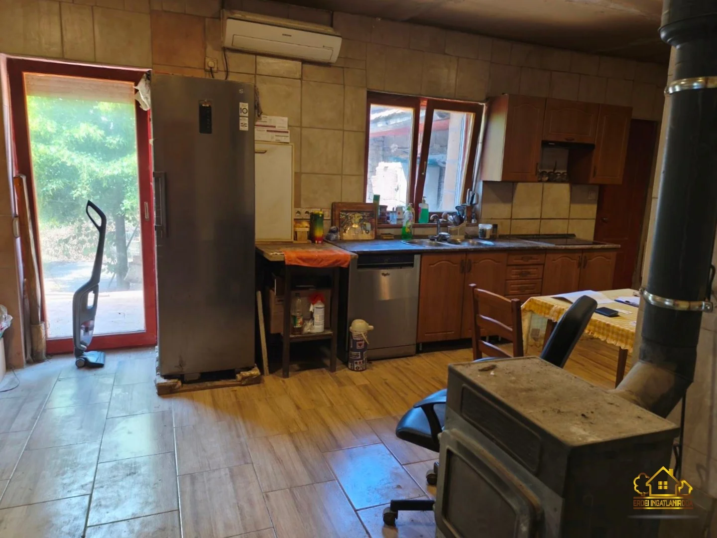 Eladó családi ház Kiskunlacházan - Kép 3