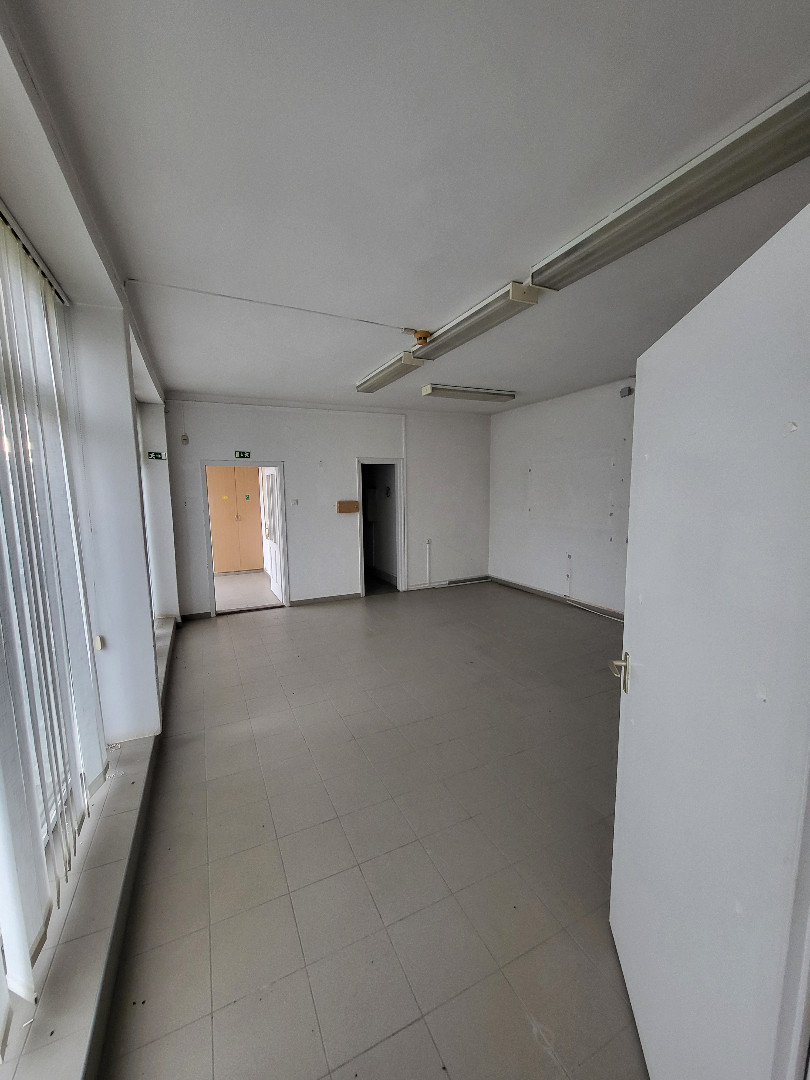 Eladó üzlet iroda / üzlet / kereskedelmi / szolgáltató Molnárin - Kép 7