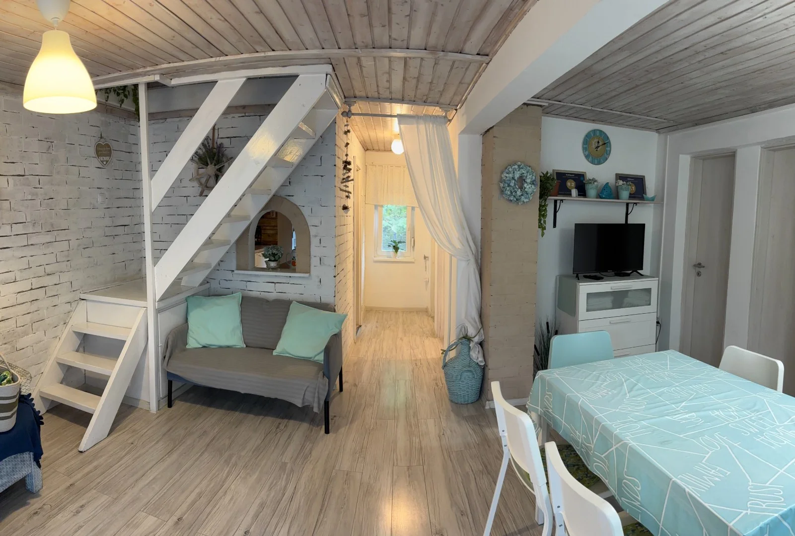 Eladó önálló nyaraló nyaraló / üdülő Gárdonyon - Kép 5