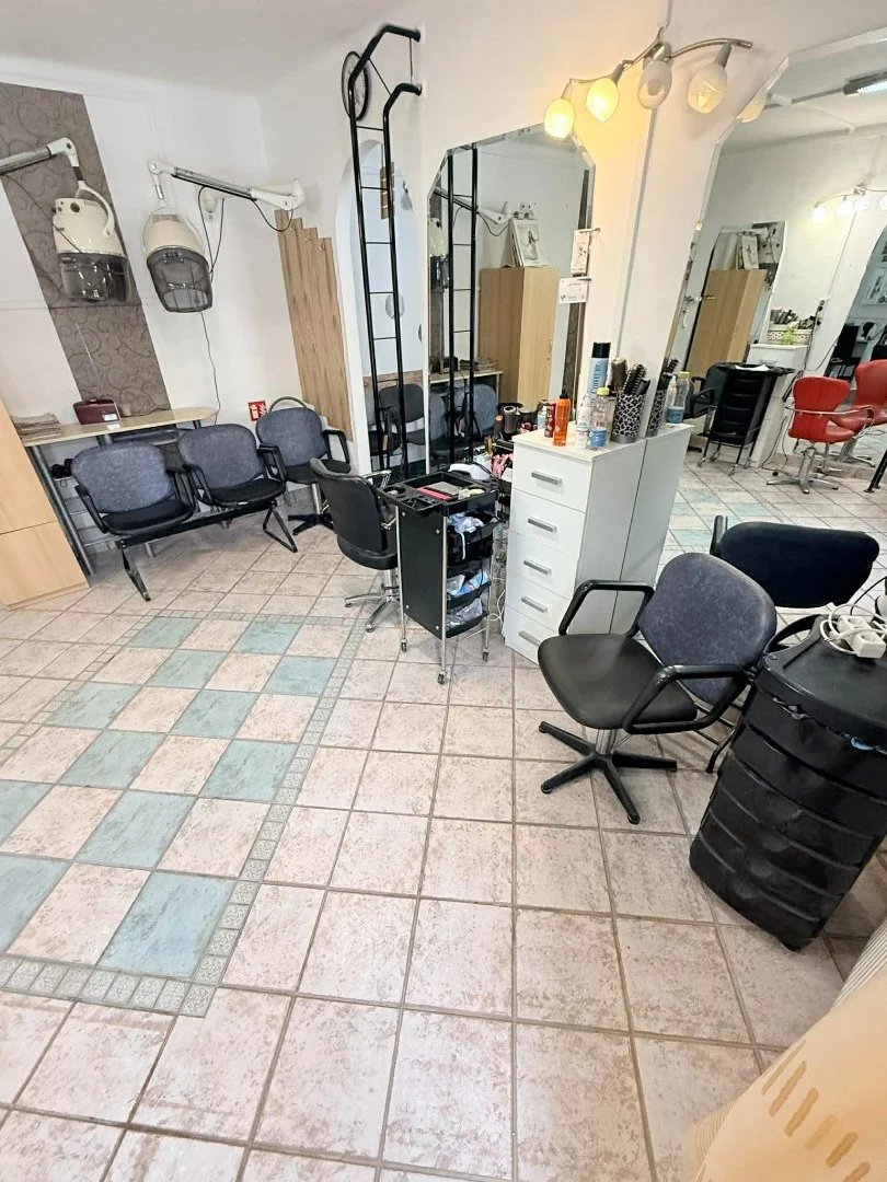 Eladó üzlet iroda / üzlet / kereskedelmi / szolgáltató Kazincbarcikan - Kép 11