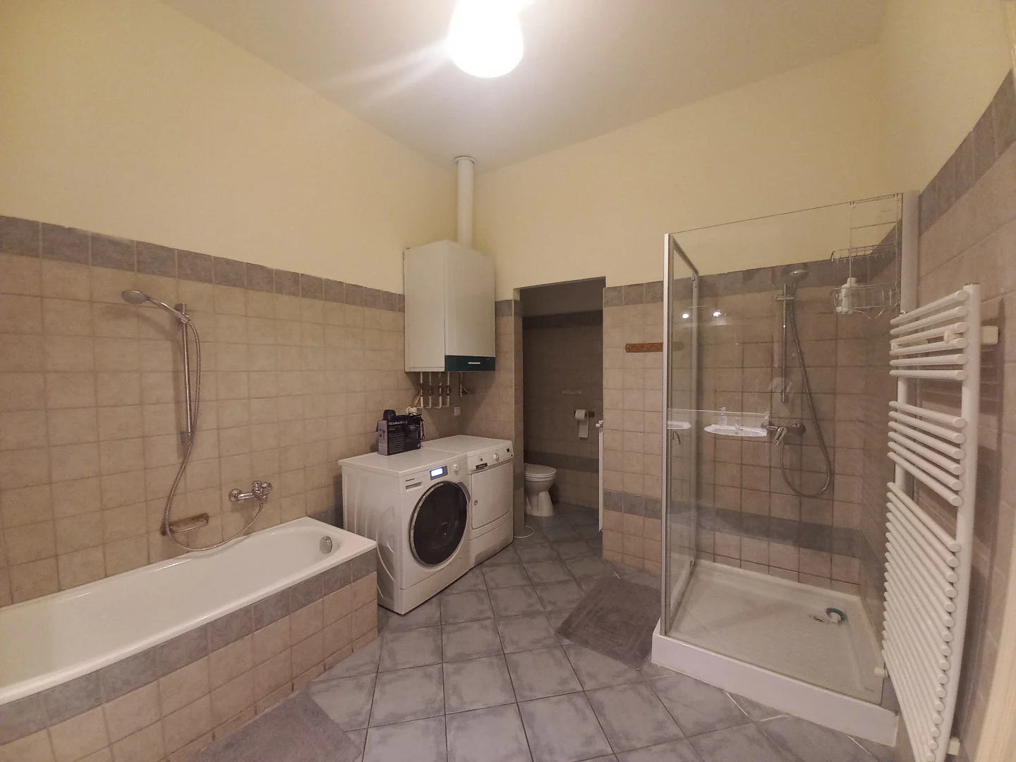 Eladó tégla lakás Budapest 06. ker.en - Kép 8