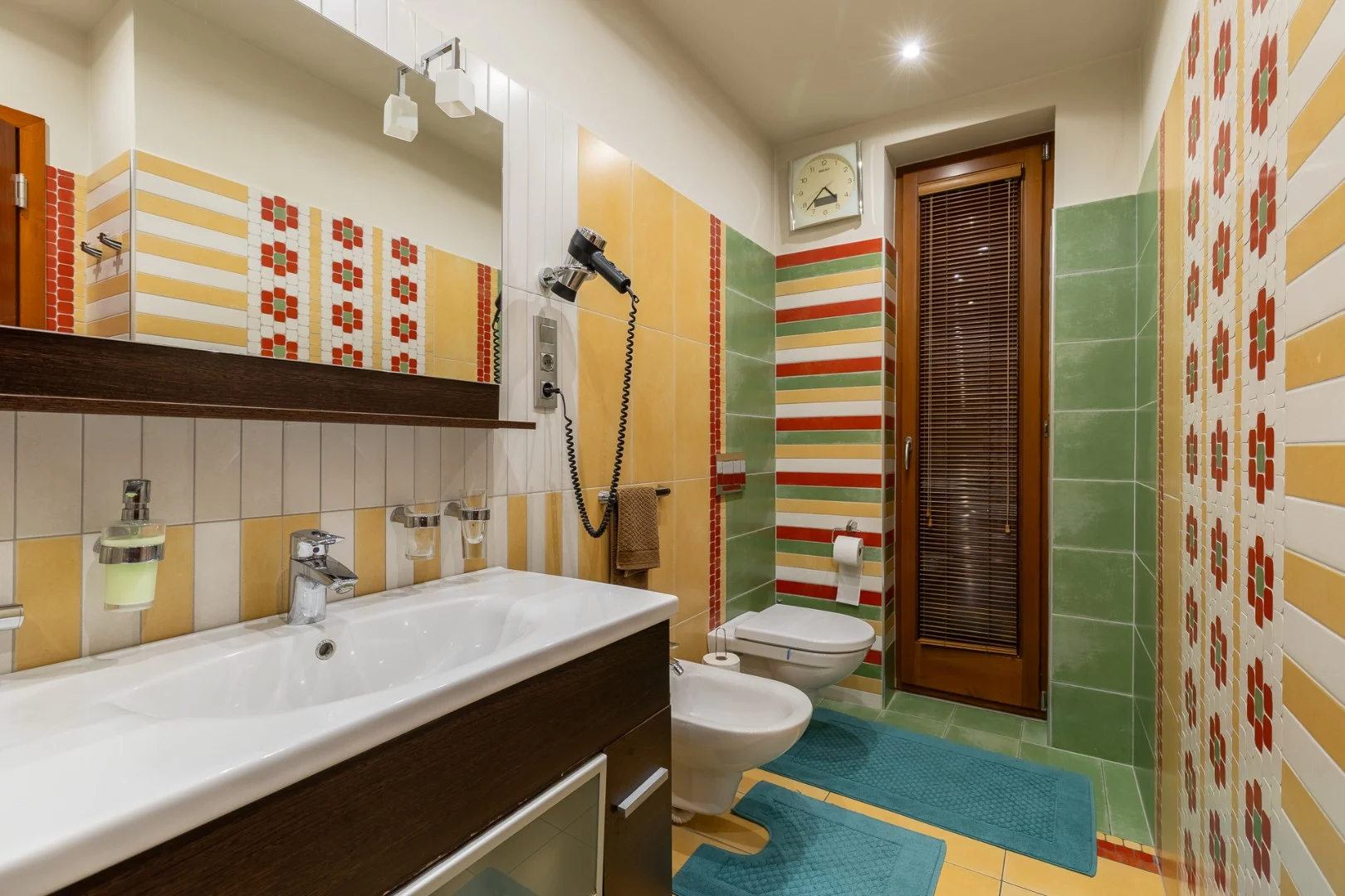 Eladó családi ház Budapest 03. ker.en - Kép 15