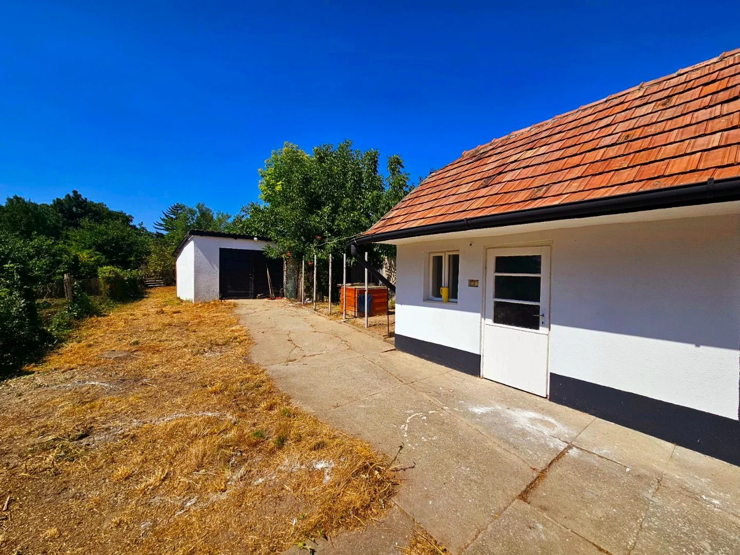 Eladó családi ház Ercsin - Kép 14