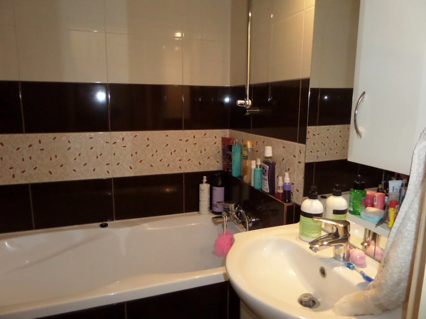 Eladó panel lakás Pécsen - Kép 9