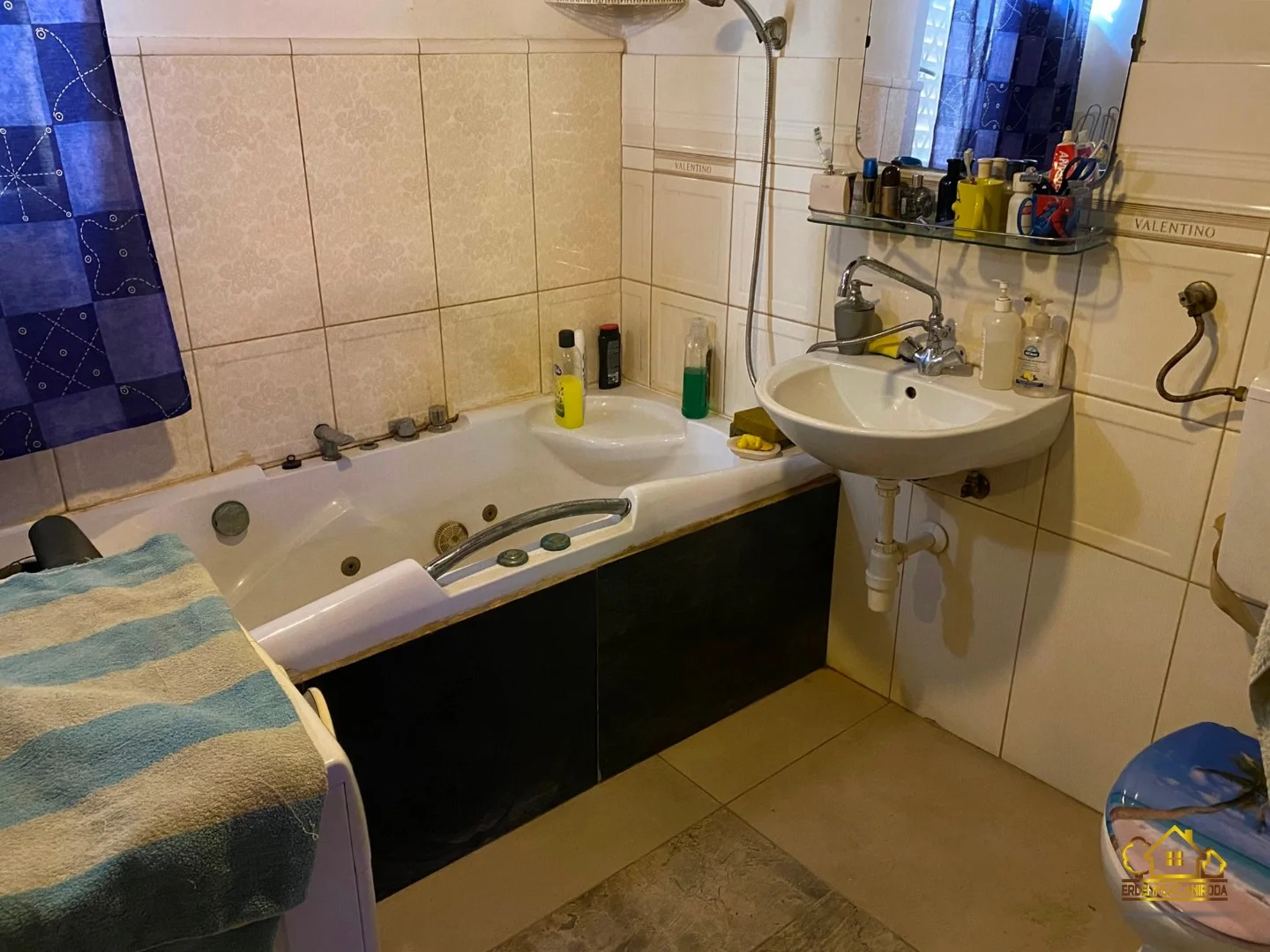 Eladó családi ház Dömsöden - Kép 8