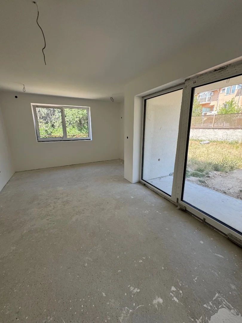 Eladó tégla lakás Pécsen - Kép 4