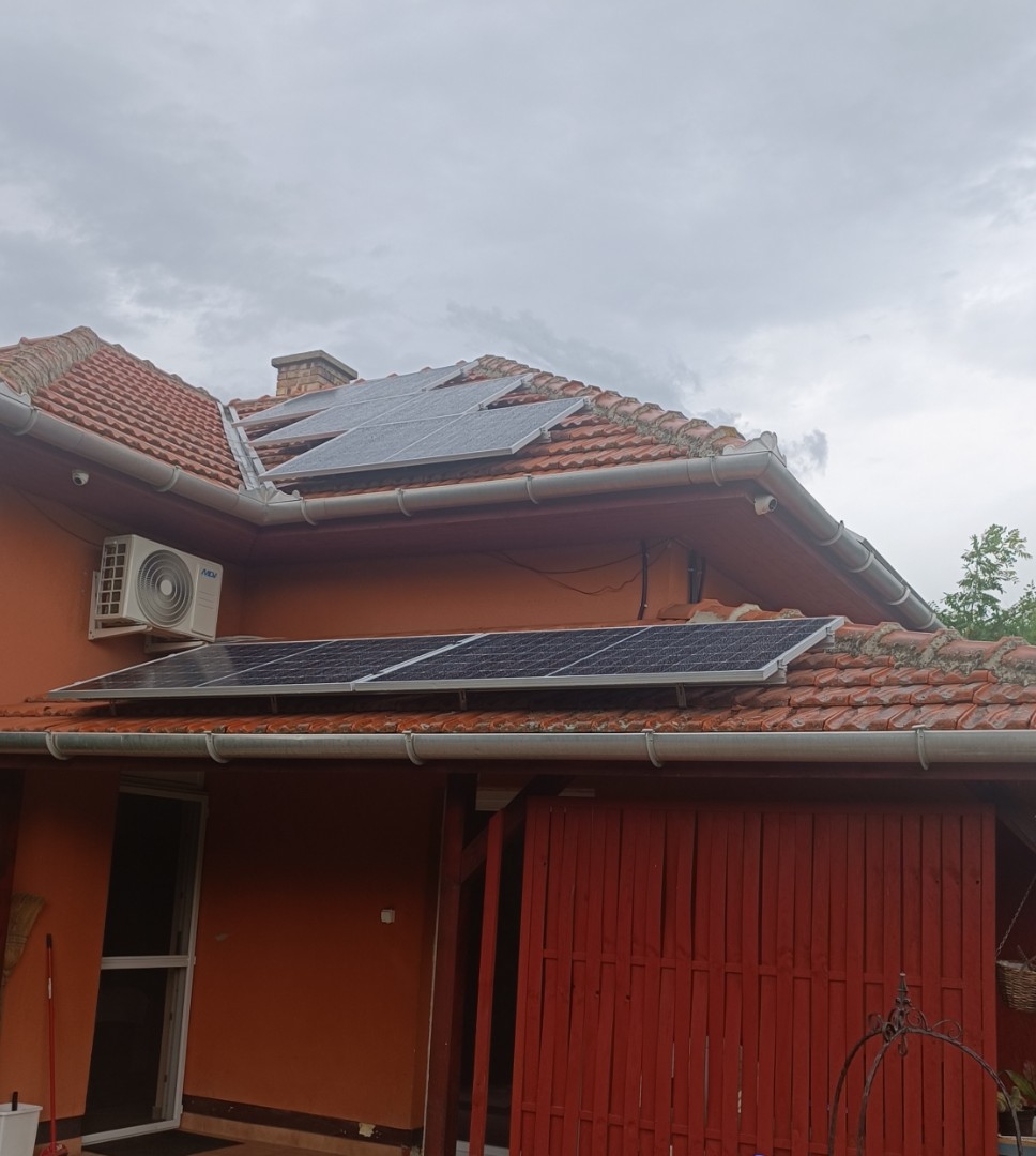 Eladó családi ház Tiszacsegen - Kép 2