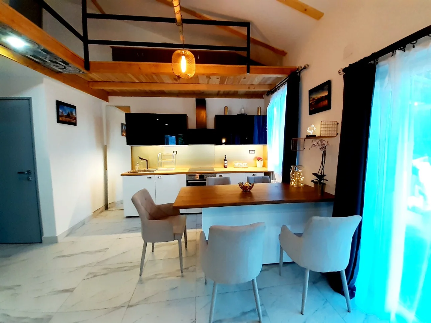 Kiadó sorház Budapest 16. ker.en - Kép 5