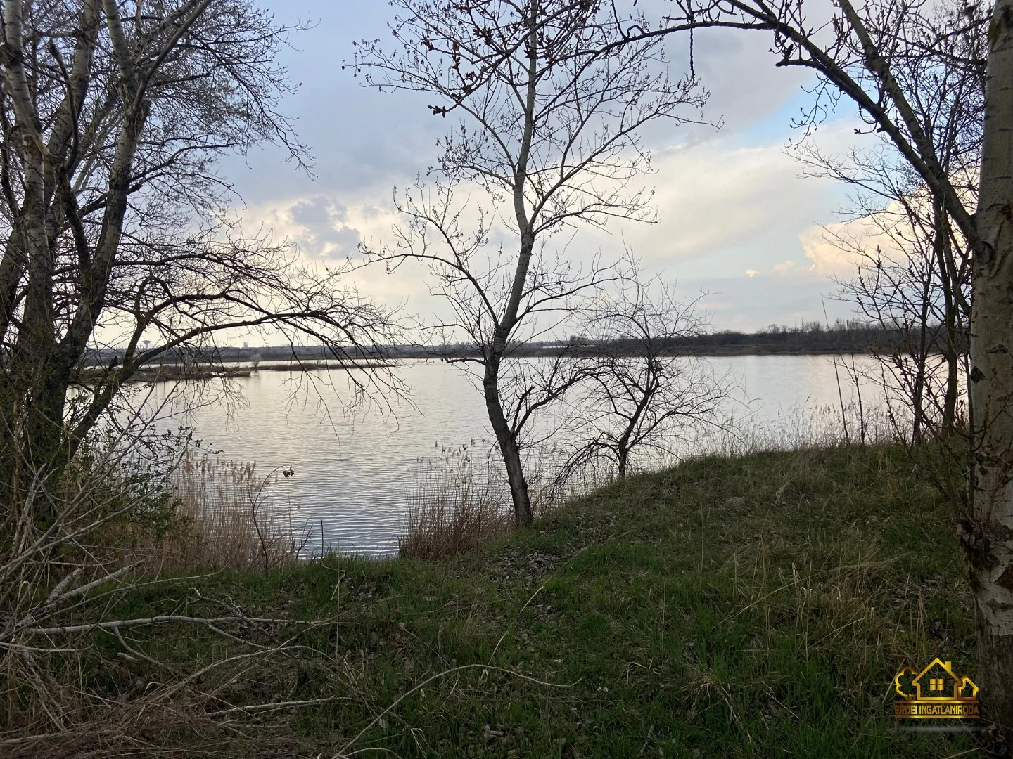 Eladó önálló nyaraló nyaraló / üdülő Szigetszentmiklóson - Kép 20
