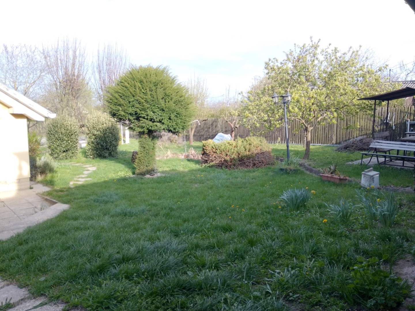 Eladó önálló nyaraló nyaraló / üdülő Lepsényen