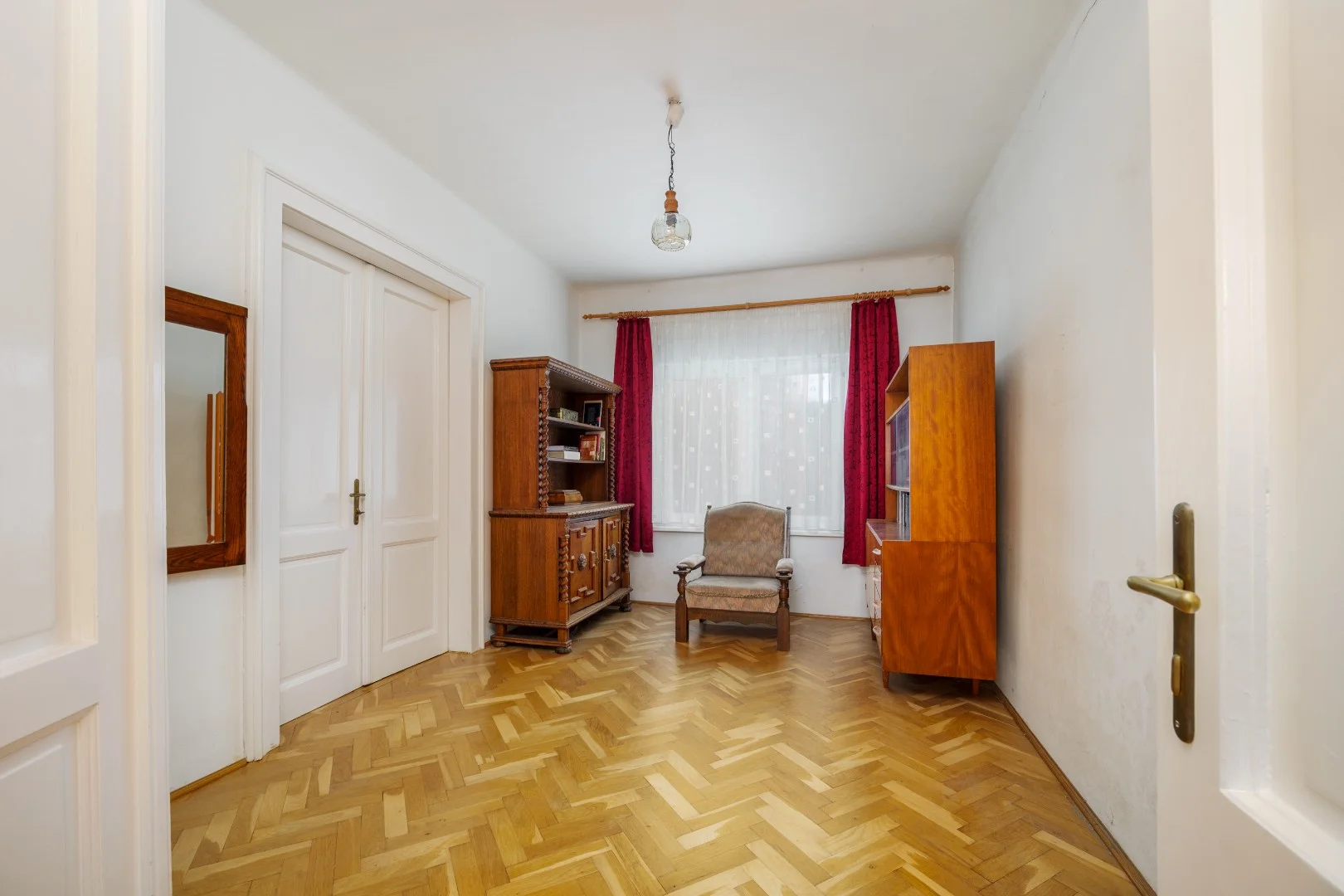 Eladó családi ház Esztergomban - Kép 19