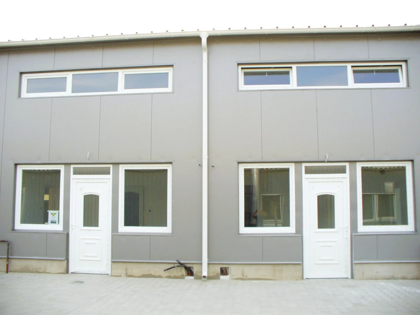 Eladó csarnok ipari / raktár Cegléden - Kép 3