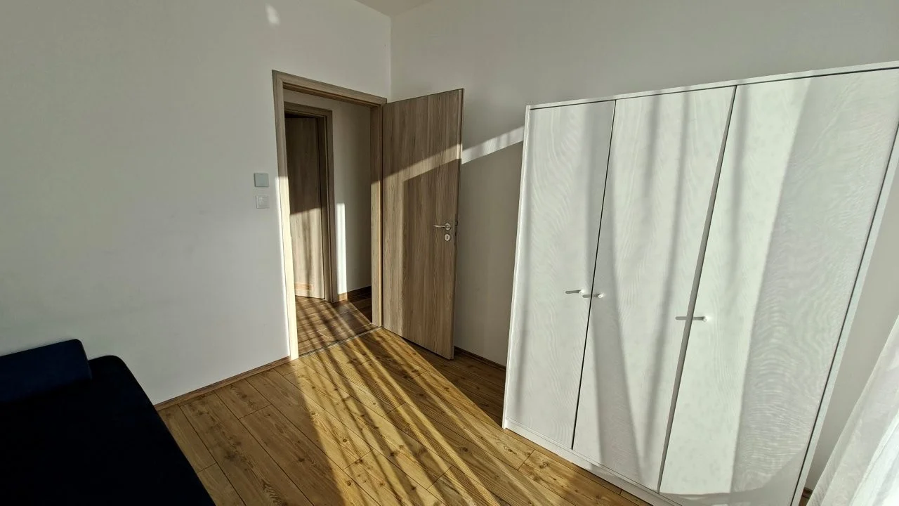 Kiadó tégla lakás Budapest 13. ker.en - Kép 11