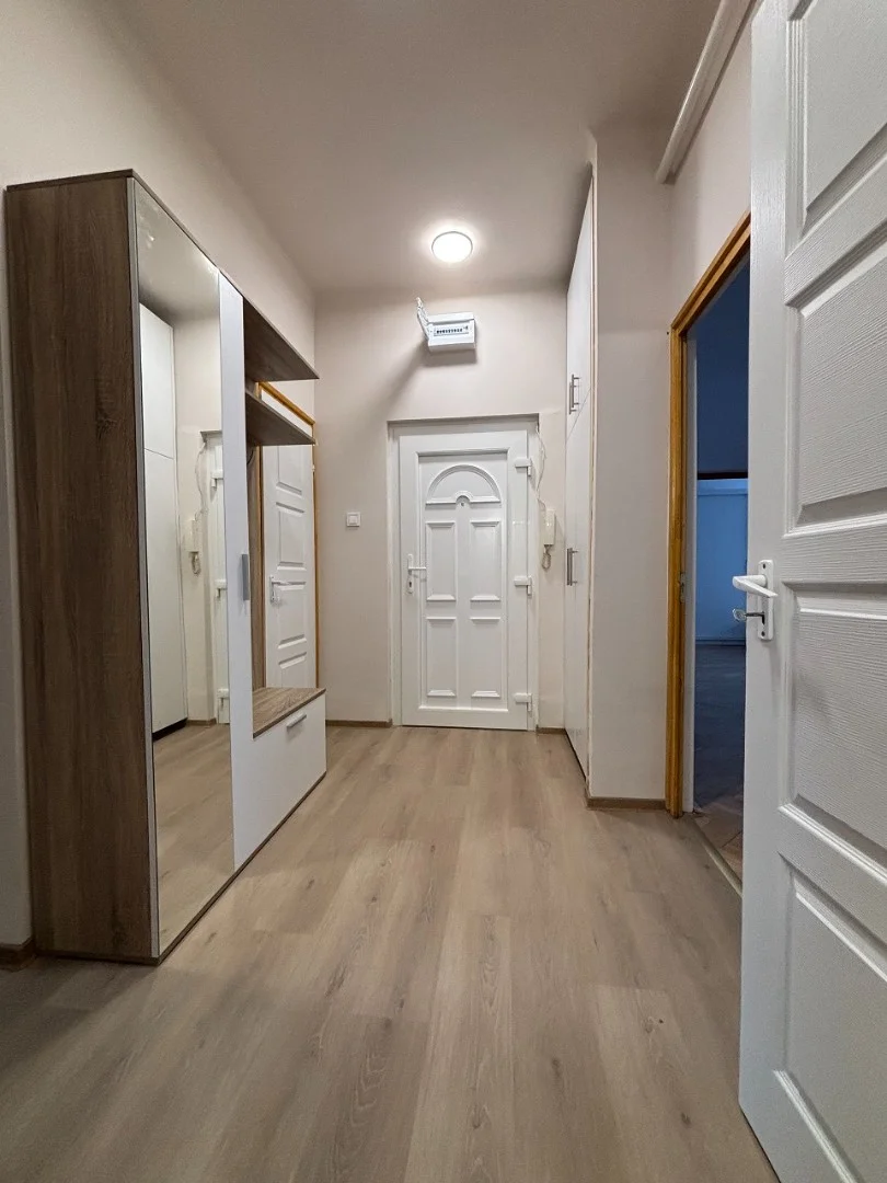 Kiadó tégla lakás Pécsen - Kép 15