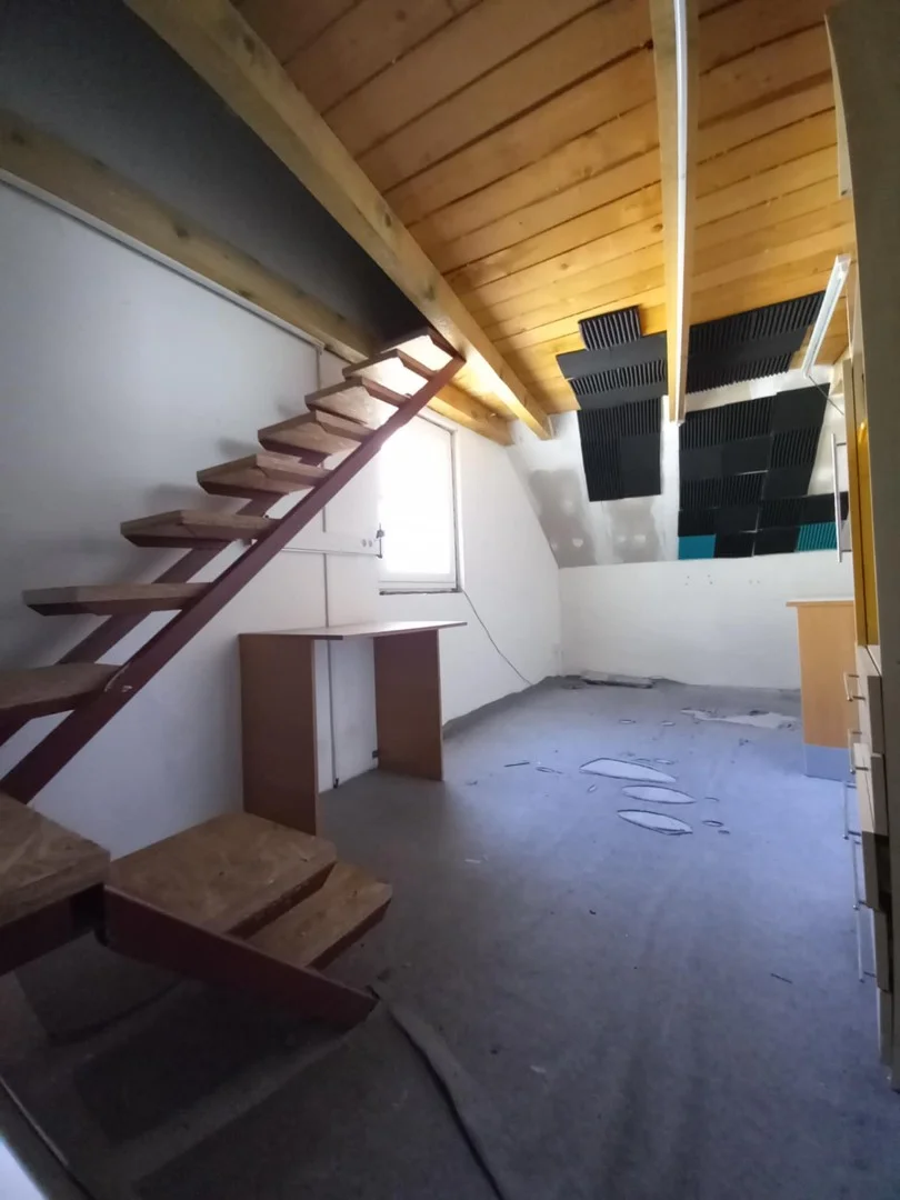 Kiadó üzlet iroda / üzlet / kereskedelmi / szolgáltató Pécsen - Kép 5