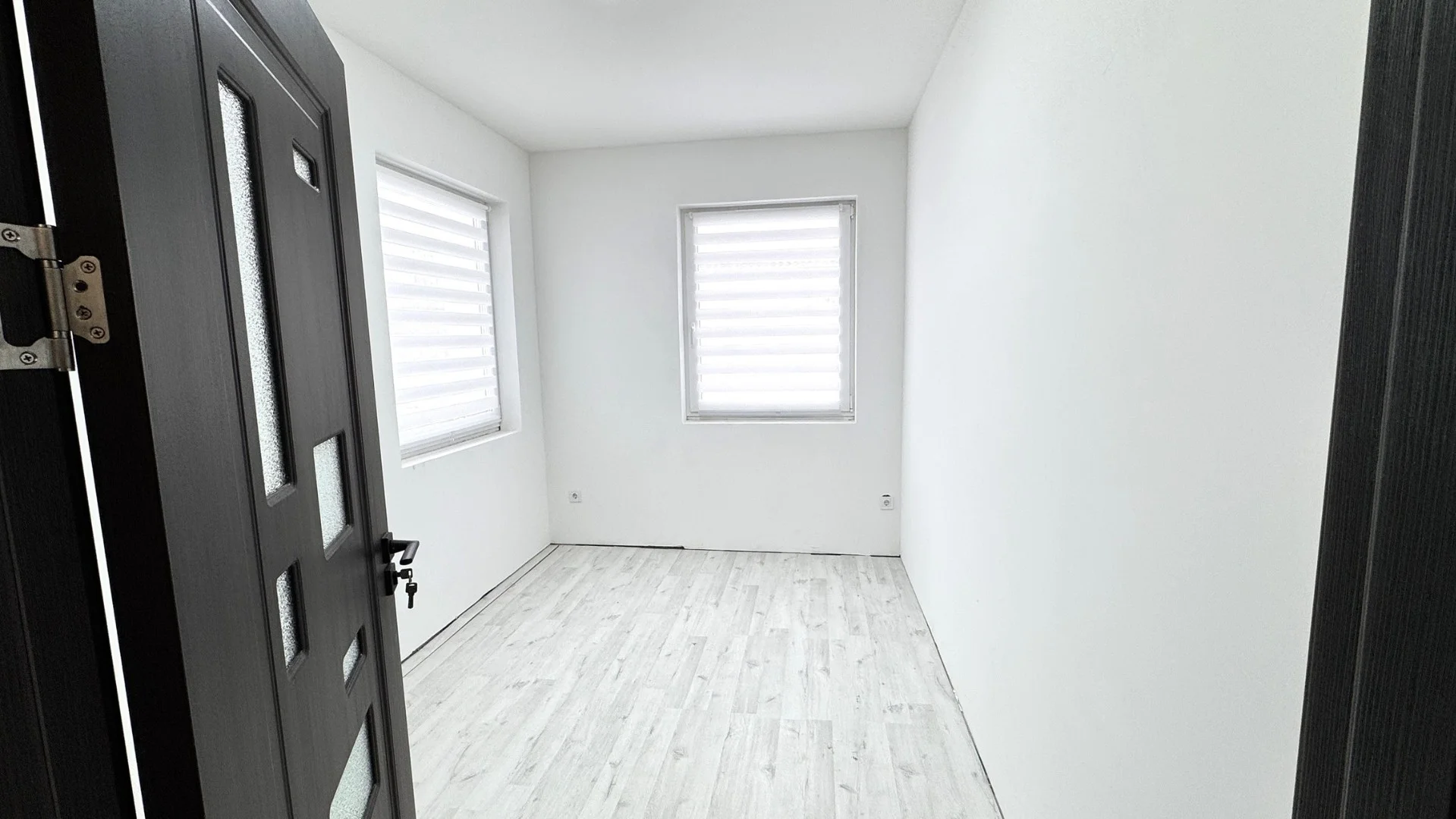 Eladó családi ház Nyíregyházán - Kép 10