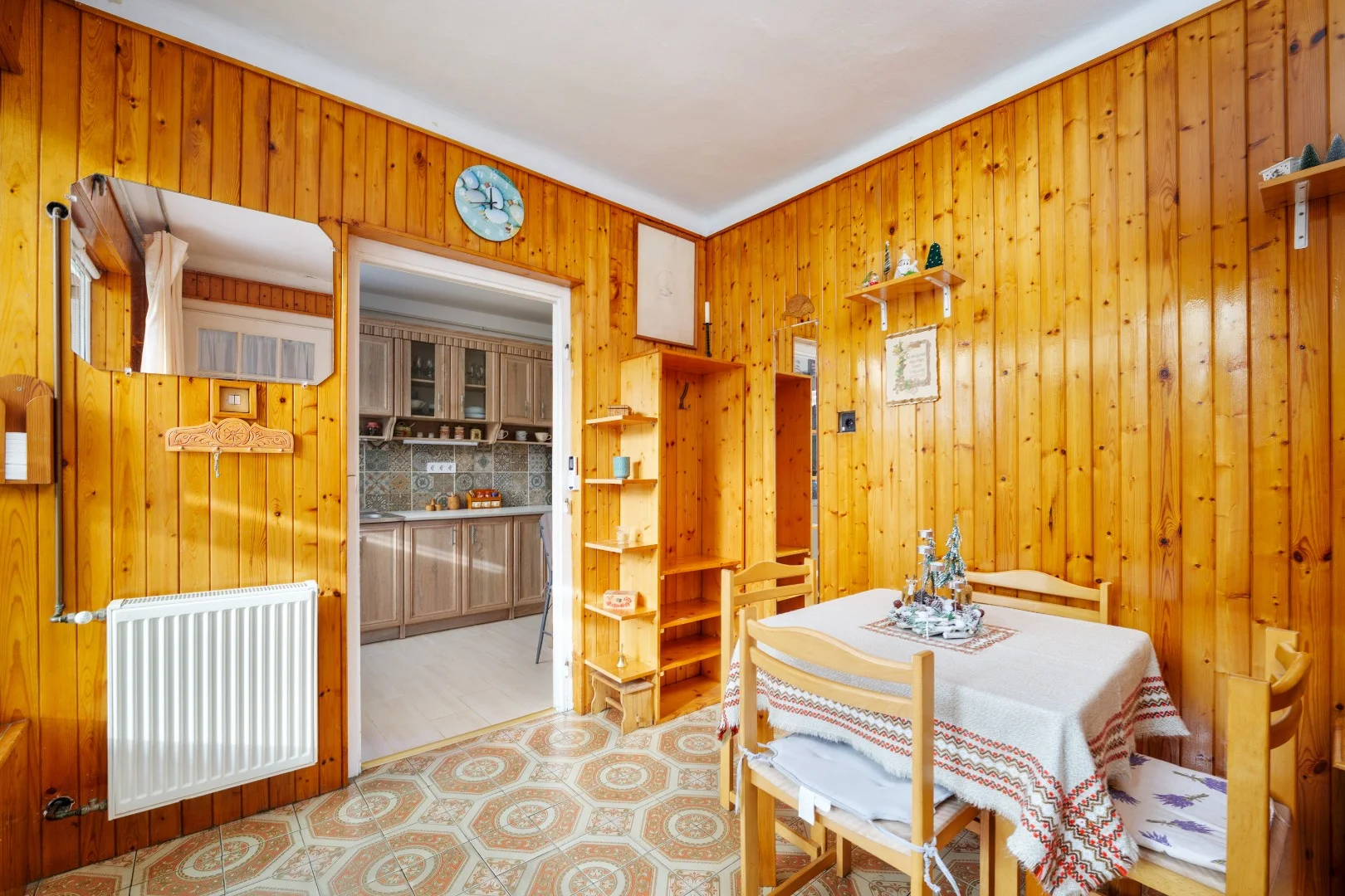 Eladó családi ház Esztergomban - Kép 8