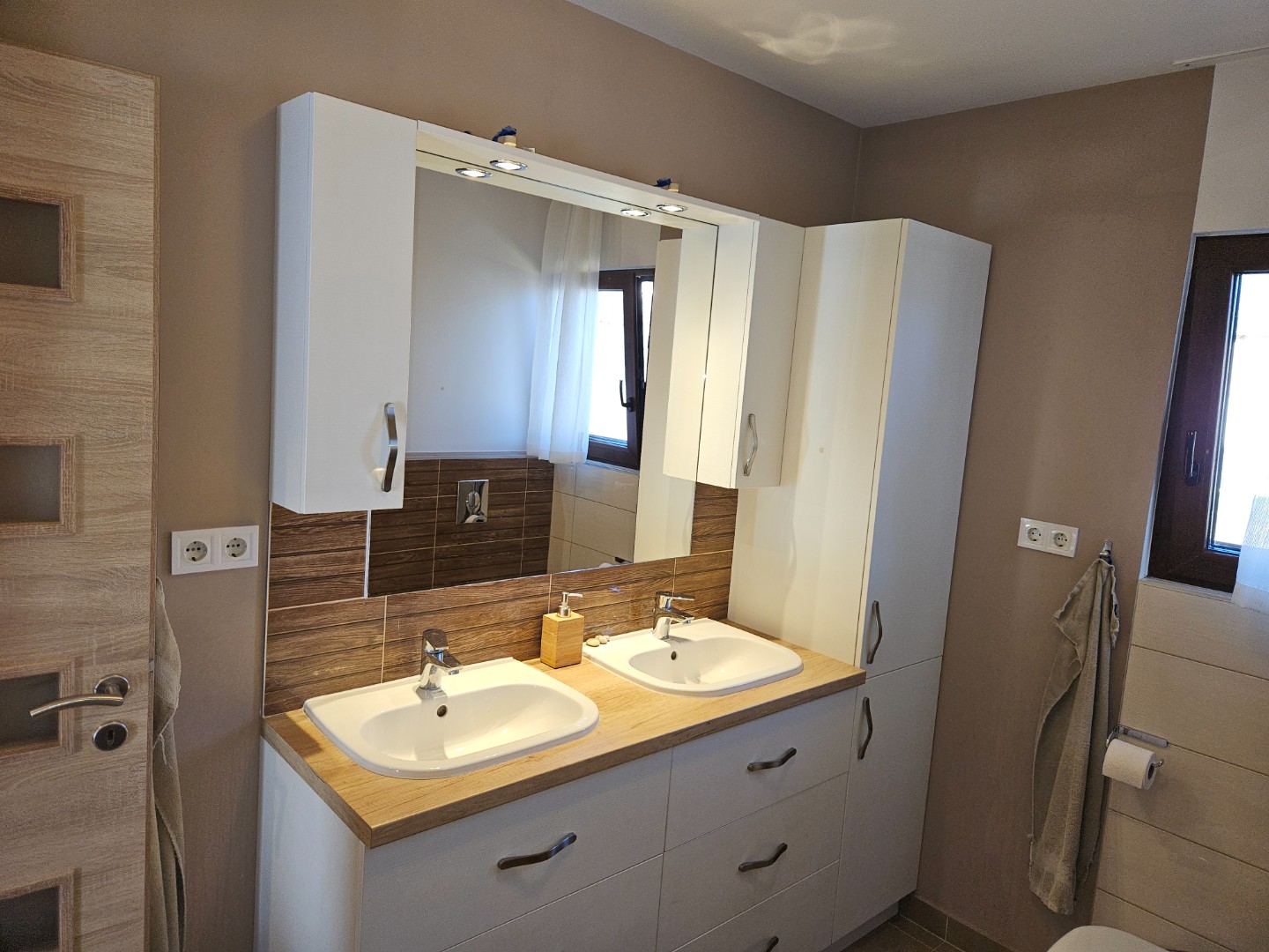 Eladó családi ház Balatongyöröken - Kép 13