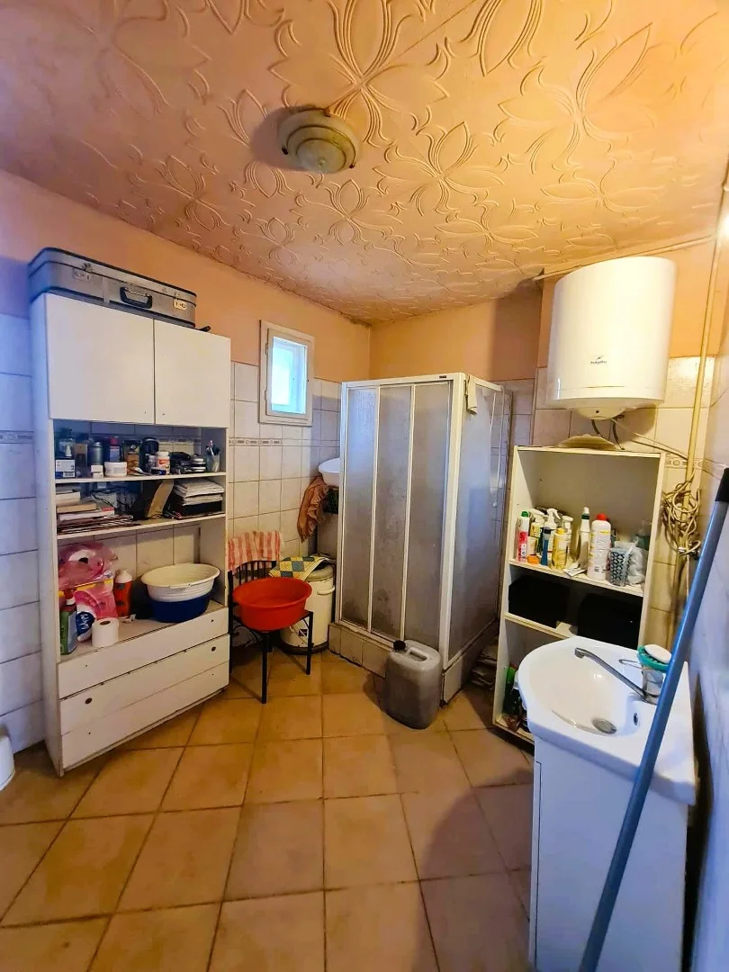 Eladó családi ház Cegléden - Kép 7