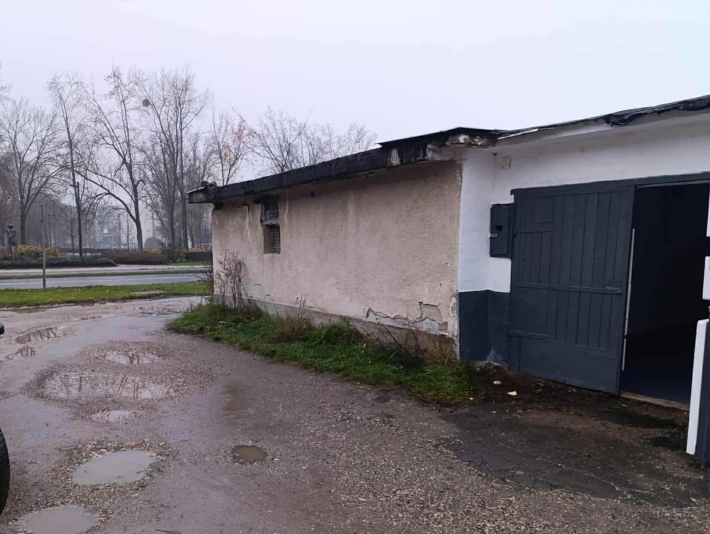 Eladó garázs garázs / beálló Kazincbarcikan