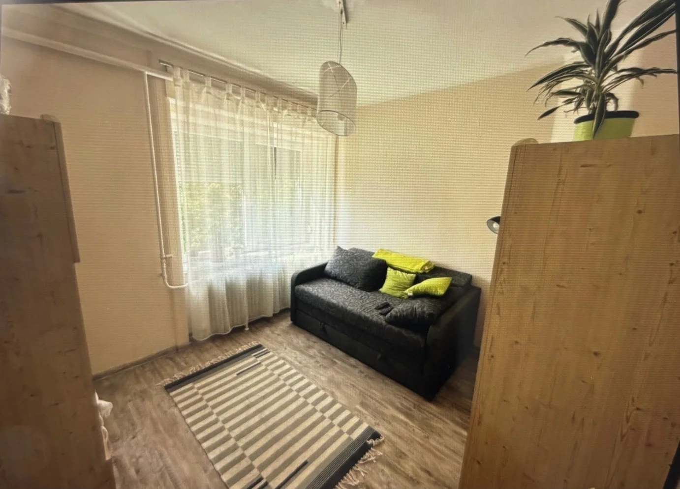 Eladó családi ház Ajkan - Kép 2