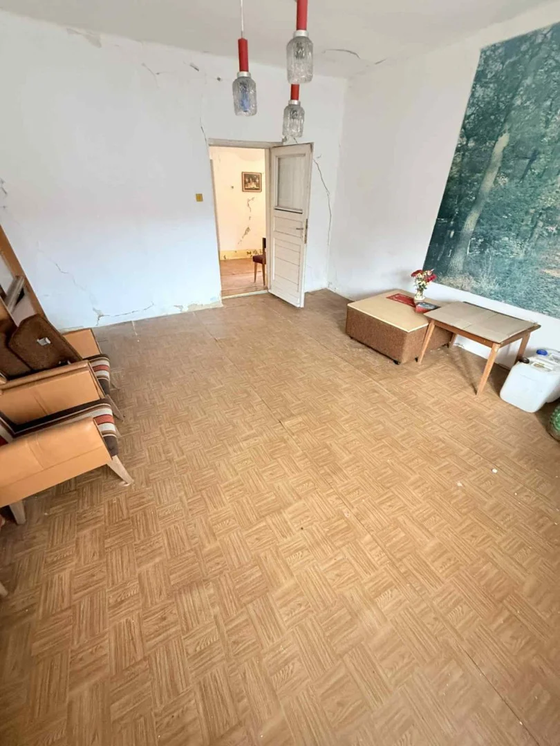 Eladó családi ház Tardonan - Kép 15