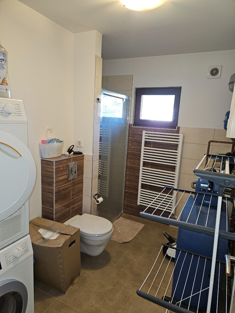 Eladó családi ház Balatongyöröken - Kép 11