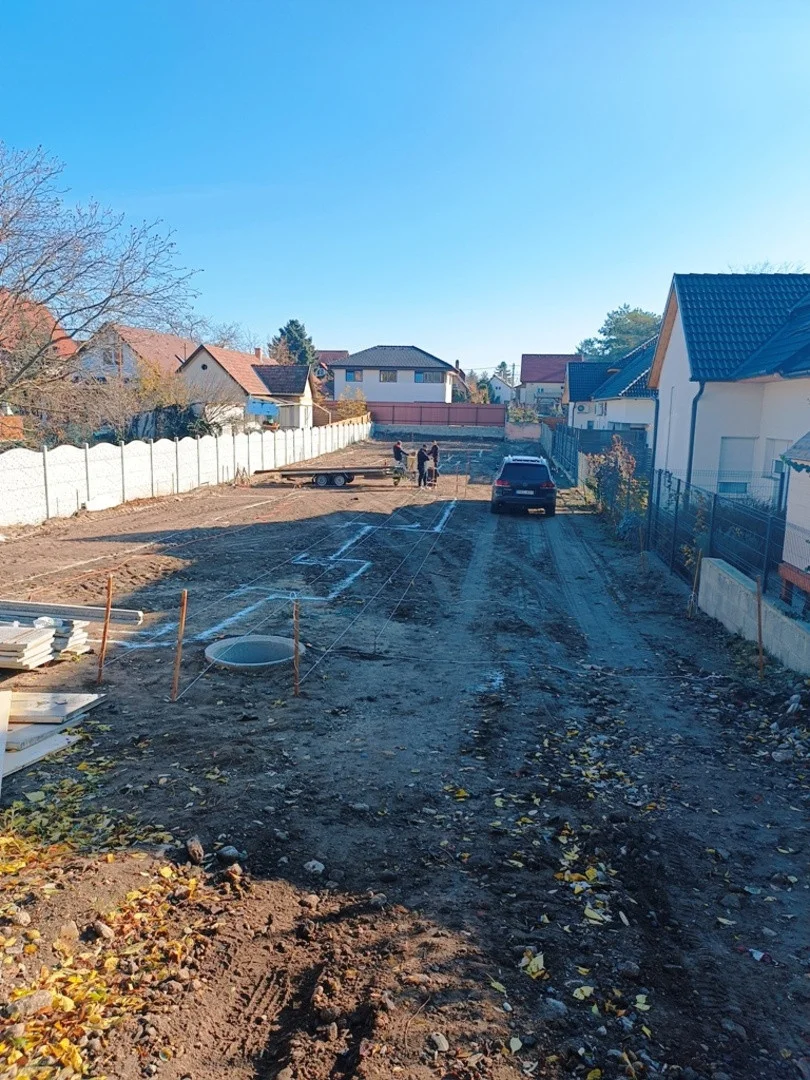 Eladó családi ház Göden - Kép 4