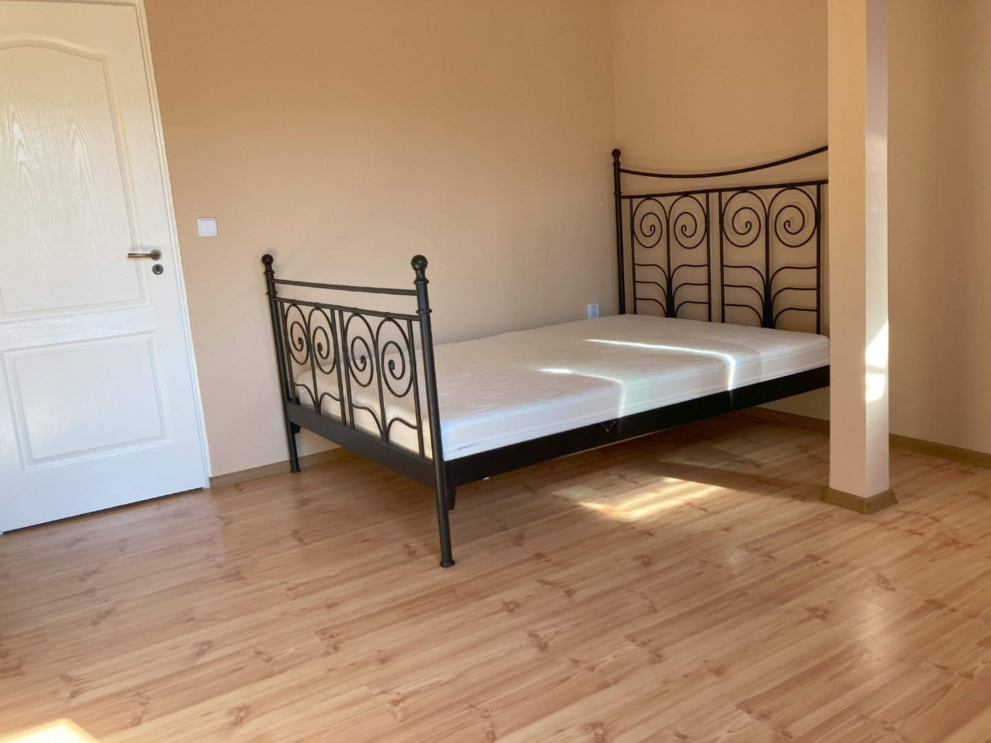 Eladó tégla lakás Miskolcon - Kép 6