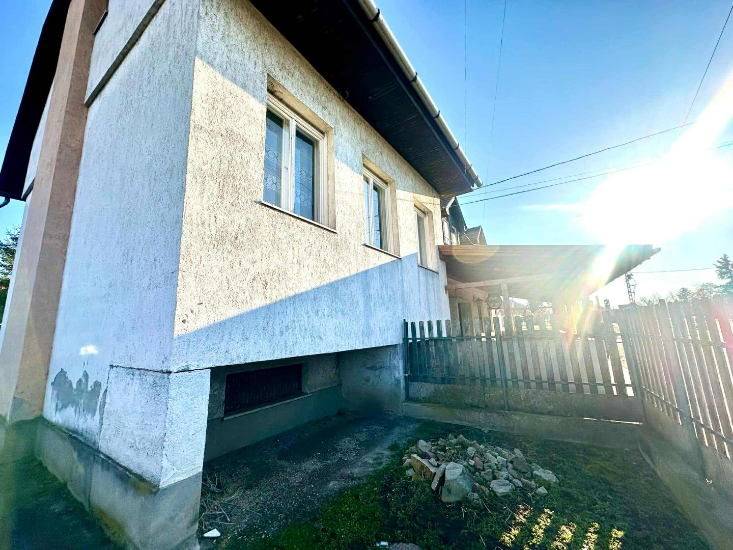 Eladó tégla lakás Horton - Kép 12