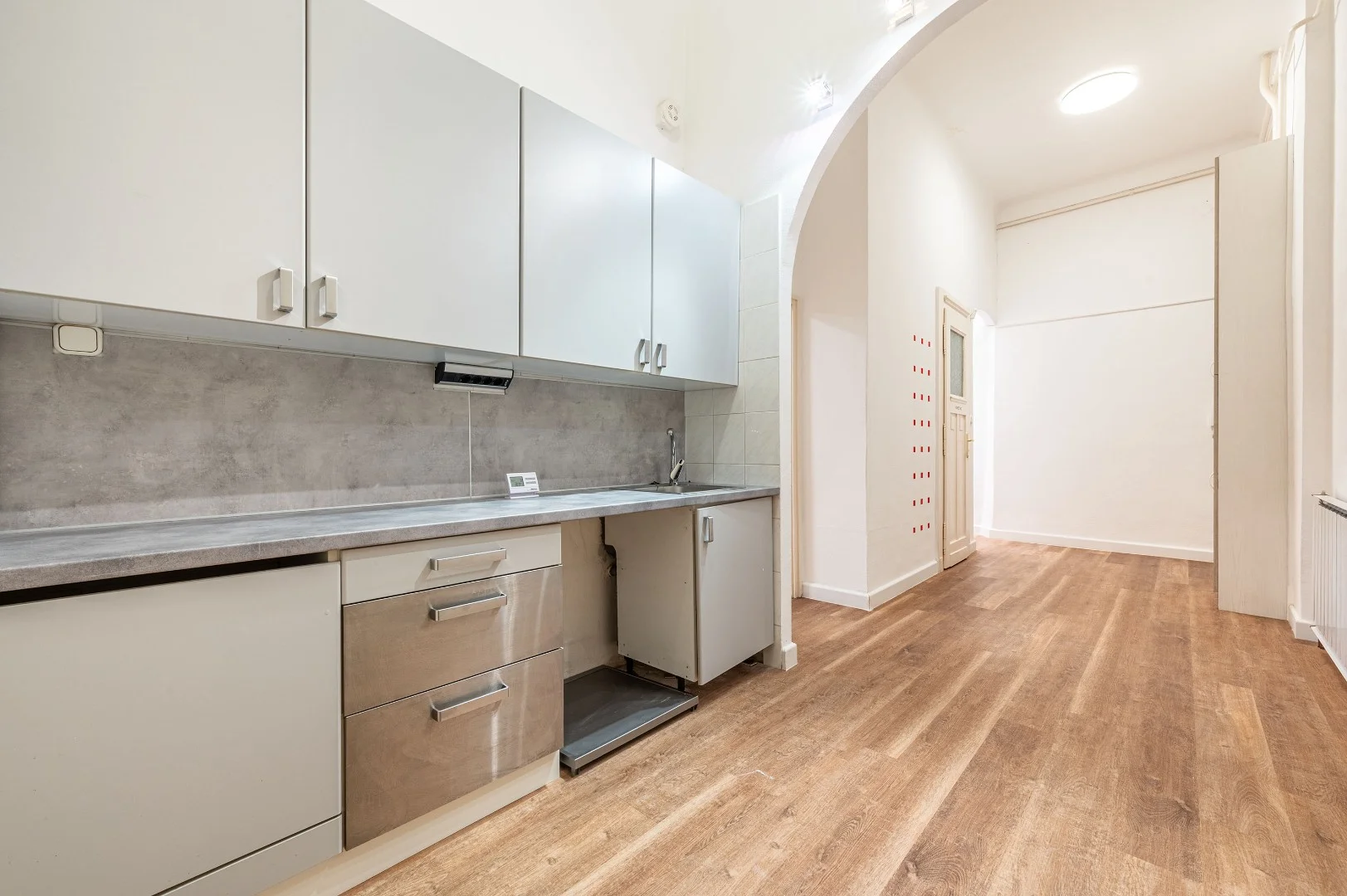 Eladó tégla lakás Budapest 05. ker.en - Kép 3