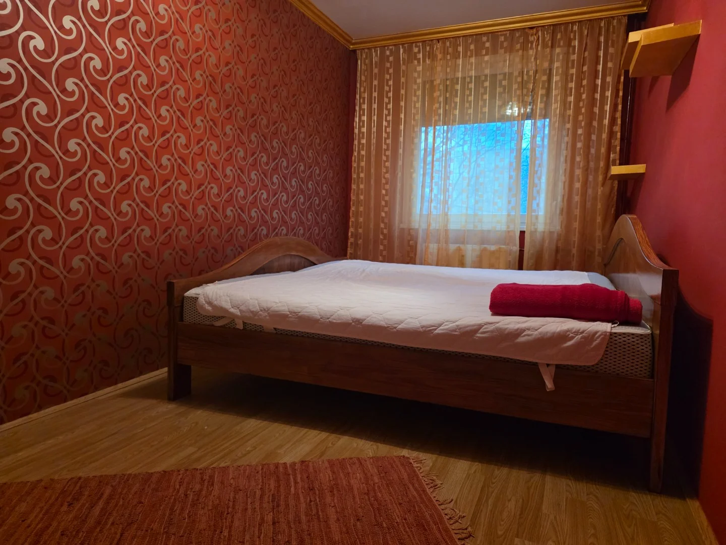Kiadó panel lakás Debrecenben - Kép 4