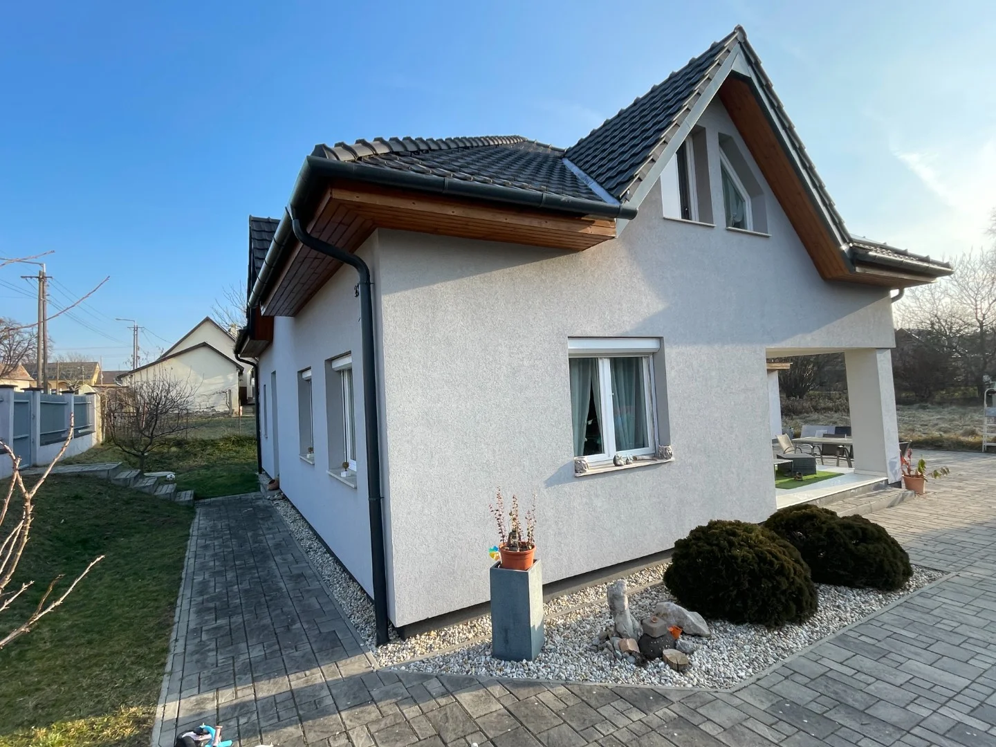 Eladó családi ház Oroszlányon - Kép 18