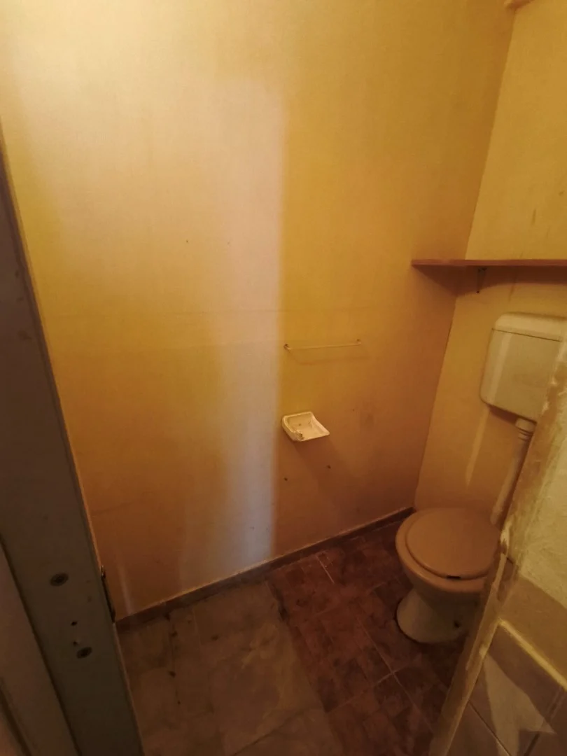 Eladó házrész Pécsen - Kép 6