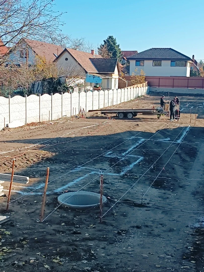 Eladó családi ház Göden - Kép 3