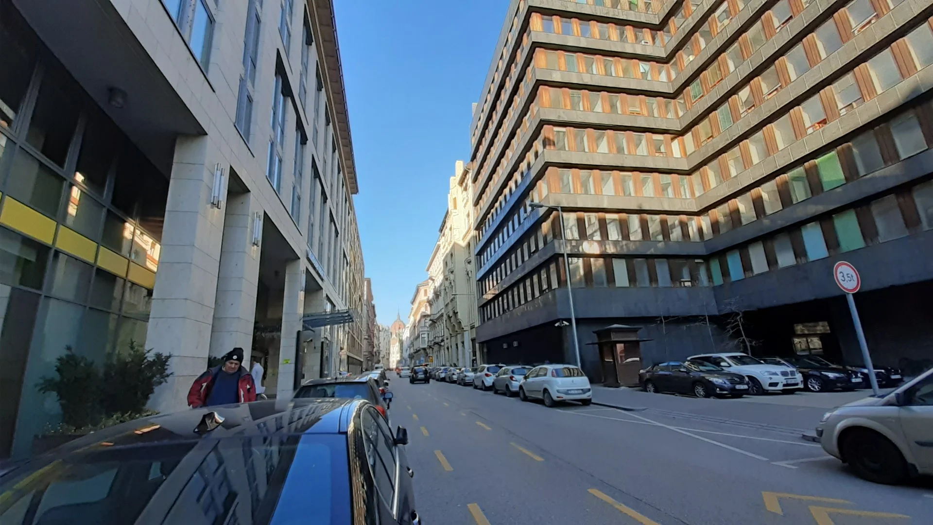 Kiadó tégla lakás Budapest 05. ker.en - Kép 14