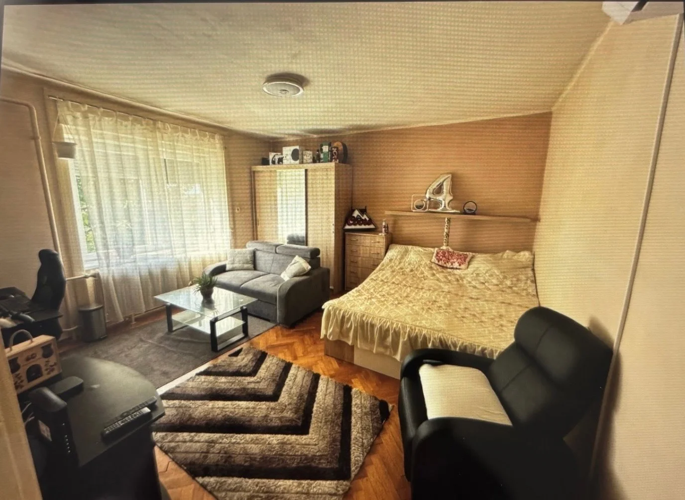 Eladó családi ház Ajkan - Kép 3