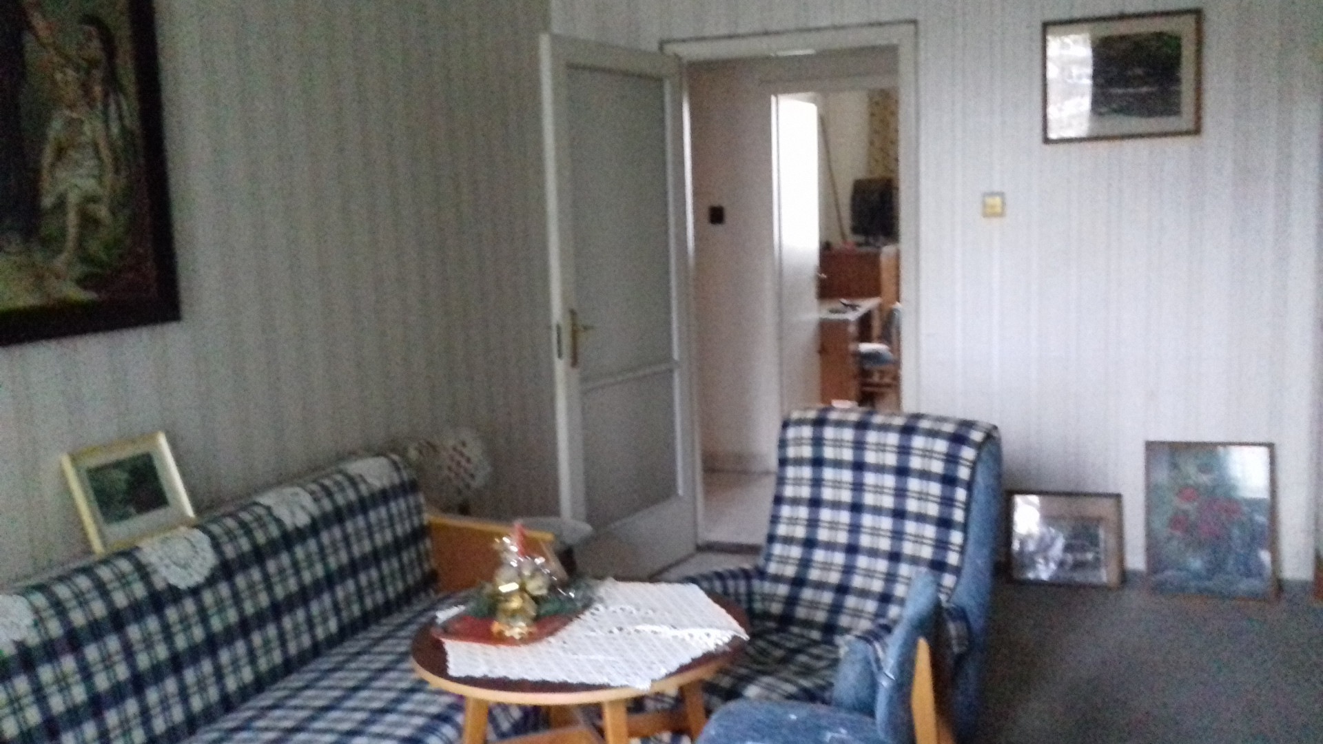 Eladó panel lakás Egerben - Kép 12