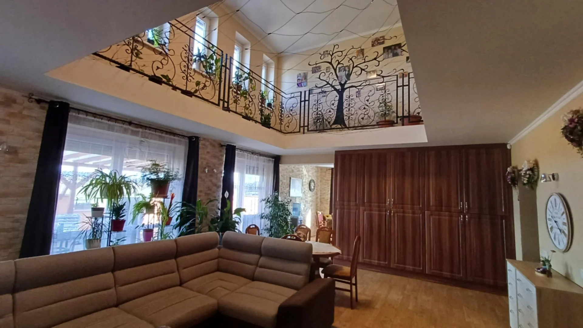 Eladó ikerház Oroszlányon - Kép 8