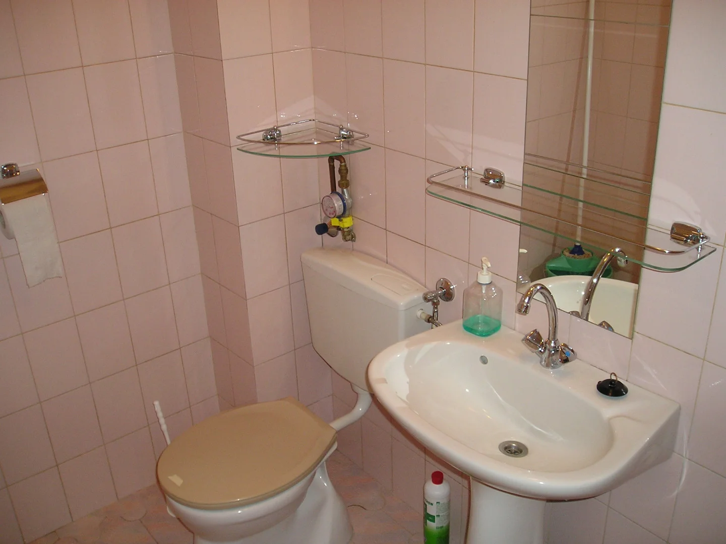 Kiadó tégla lakás Budapest 14. ker.en - Kép 2